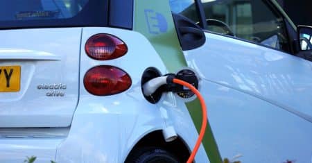 découvrez notre sélection des meilleures voitures électriques de 2023. performances, autonomie, design innovant et technologies avancées : trouvez le modèle idéal pour adopter une conduite durable et respectueuse de l'environnement.