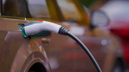 58 % des Américains doutent : l&rsquo;électrique est-il vraiment l&rsquo;avenir vert promis ou un mirage écolo ?
