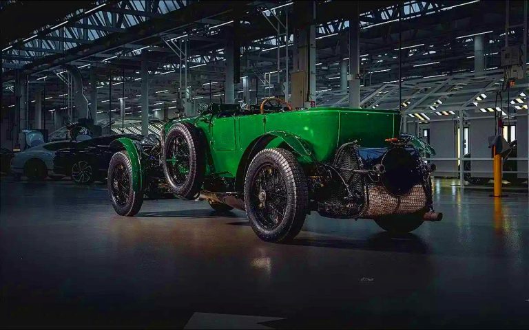 Cette Bentley centenaire est en réalité flambant neuve : un chef-d’œuvre d’ingénierie intemporelle