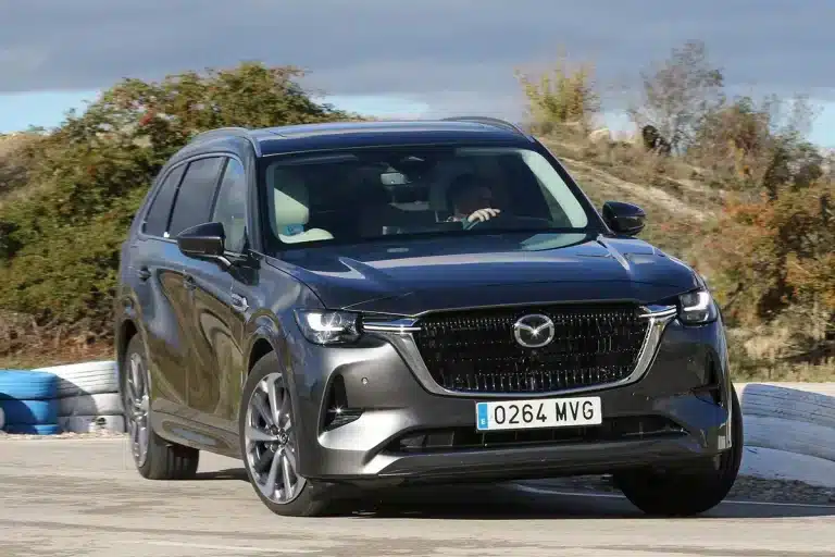 Ce SUV 7 places de 328 ch veut rivaliser avec le premium : Mazda ambitionne de conquérir le haut de gamme en 2025