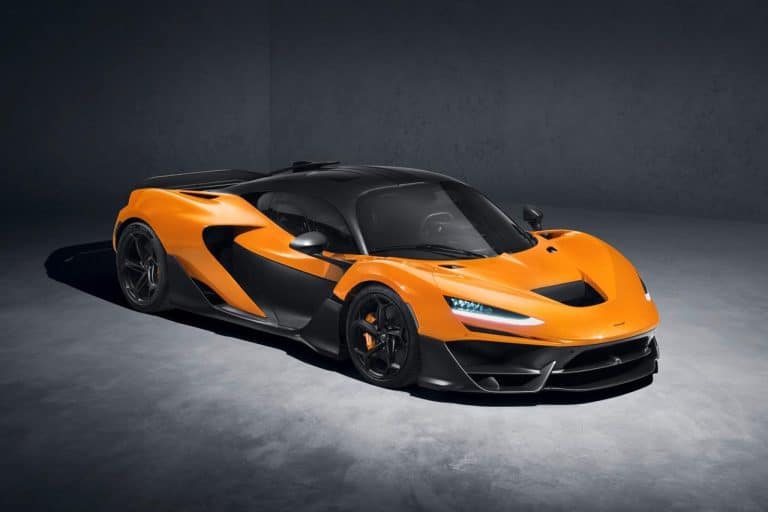« Une prouesse technologique » : l’aileron arrière de la McLaren W1 repousse les limites et fascine le monde de l’automobile