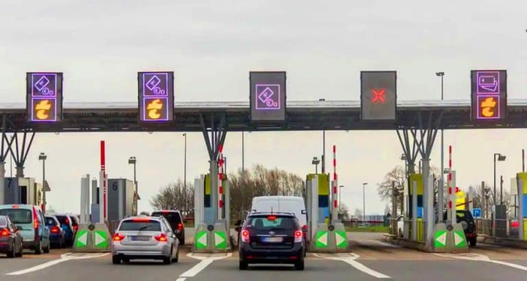 Les péages sans barrière frappés par une erreur surprenante : une simple faute pourrait vous coûter jusqu’à 375€