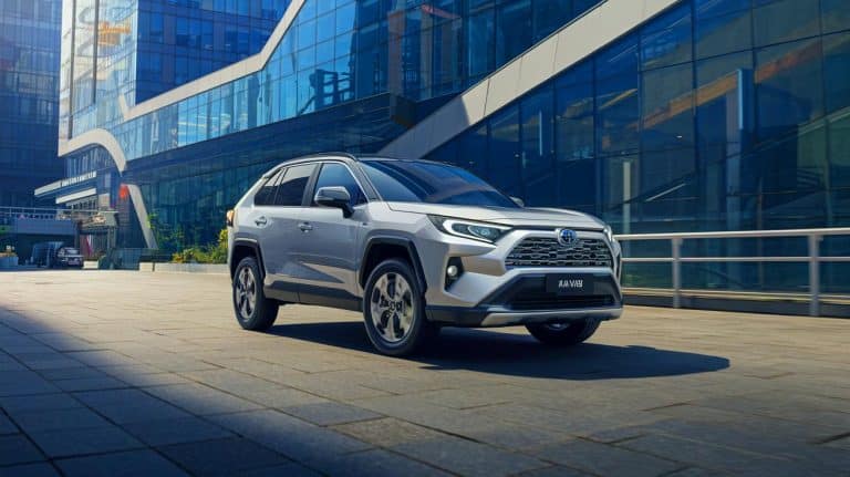 Toyota RAV4 2025 : cette version chinoise promet une révolution hybride avec un design futuriste et des innovations bluffantes
