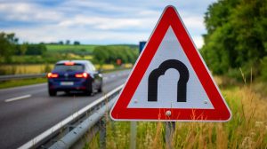 Ce panneau vert, méconnu par 30% des Français, révolutionne la route : l'allié écolo des automobilistes dès 2025