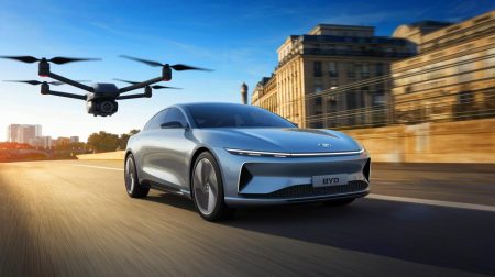 « Un OVNI sur la route » : cette voiture BYD avec drone intégré promet une révolution spectaculaire dans l'industrie automobile