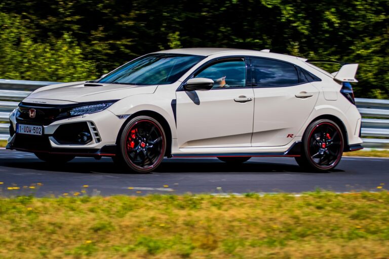 « C&rsquo;est un choc ! » : la mythique Civic Type R Ultimate Edition tire sa révérence, préparez-vous à un adieu émouvant de ce bolide iconique