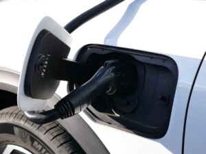 Renault Twingo électrique à 99 euros par mois, l’apport et les revenus changent le calcul